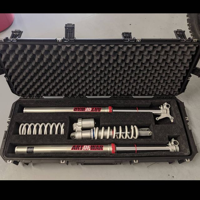 Shock Revalve Art of War Suspension Technologies